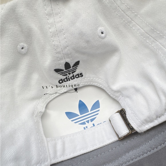 NWT Adidas Women Originals Relaxed Strap Back Hat Cap White Black - Picture 5 of 7